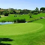 Albufeira Sea View Family With Pool Near Balaia Golf Hébergement de vacances *