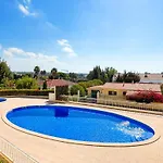 Vakantiehuis Casa Antonius, Sun & Pool Balaia By Becherish