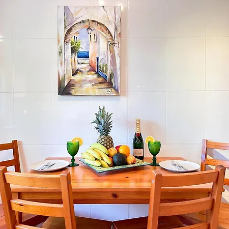 Casa Antonius, Sun & Pool Balaia By Becherish Tatil Evi Luz