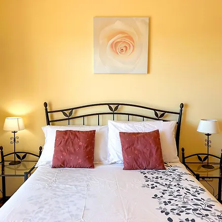 Casa Antonius, Sun & Pool Balaia By Becherish Tatil Evi Luz